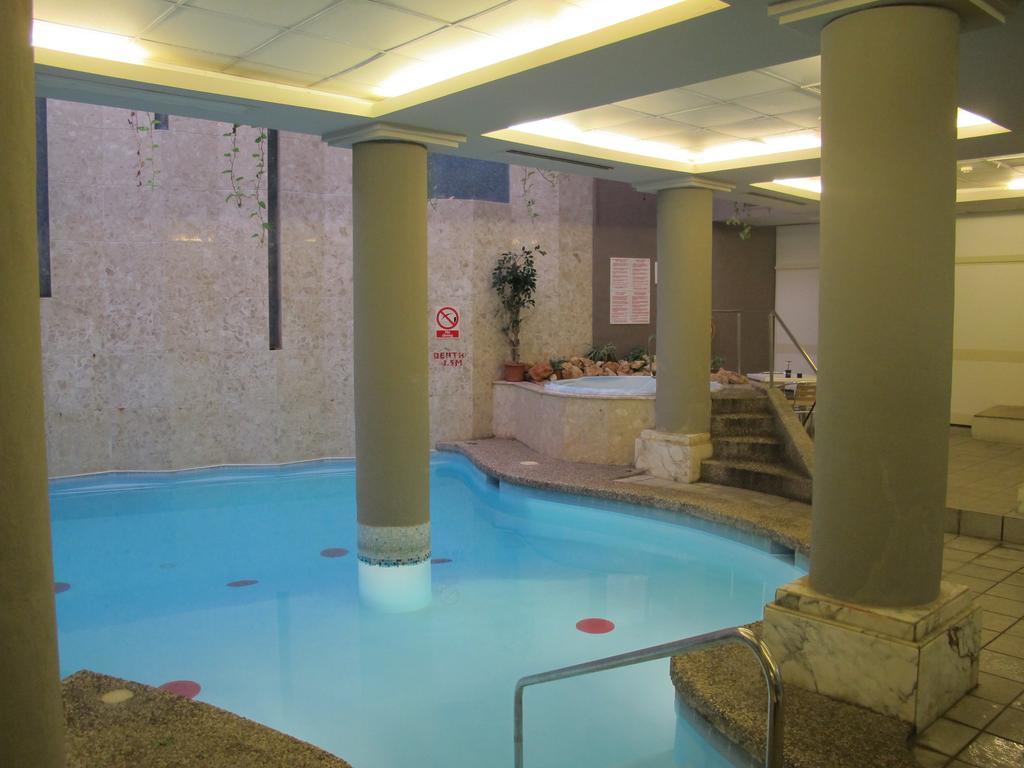 Courtyard By Marriott Sliema Hotel Kültér fotó