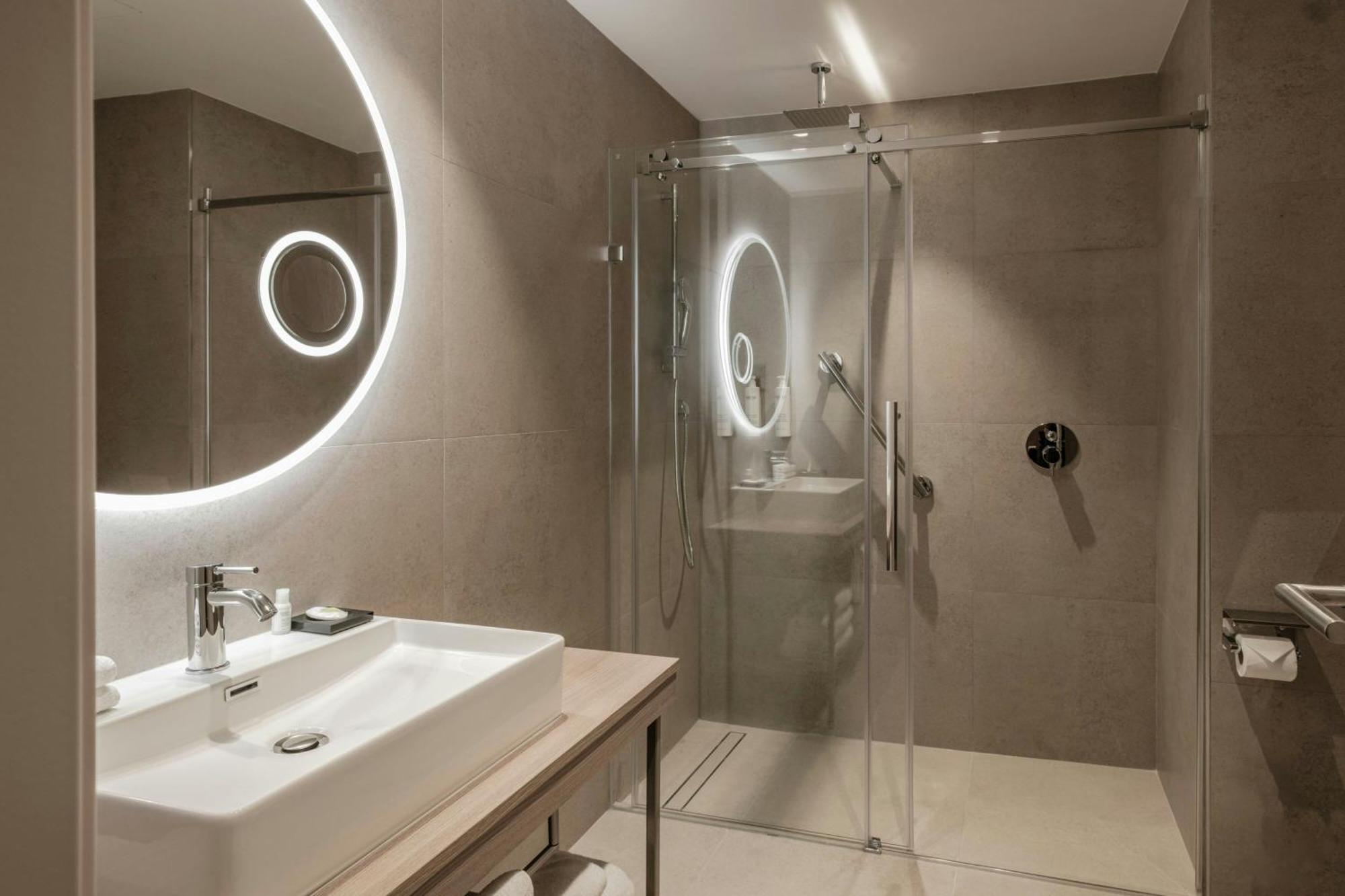 Courtyard By Marriott Sliema Hotel Kültér fotó