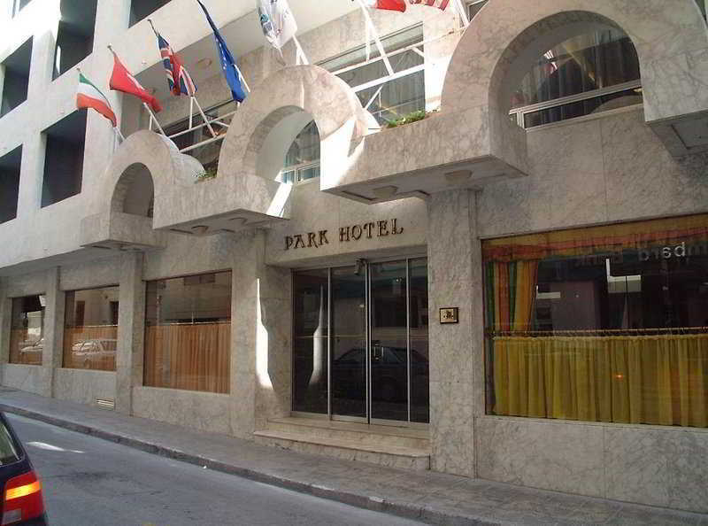 Courtyard By Marriott Sliema Hotel Kültér fotó