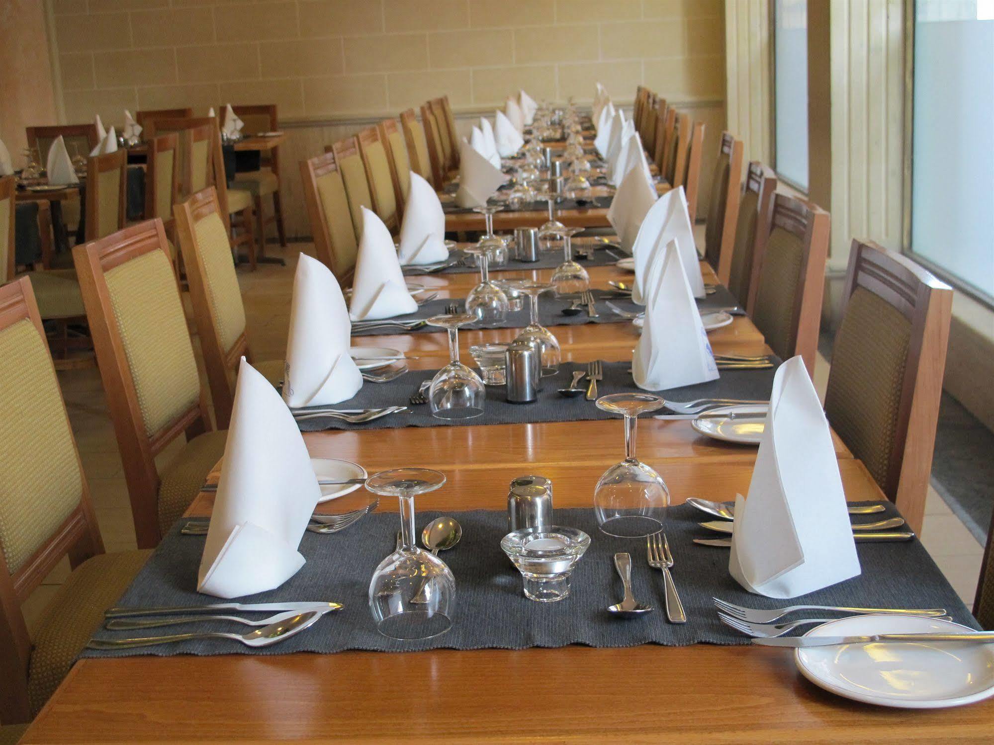 Courtyard By Marriott Sliema Hotel Kültér fotó