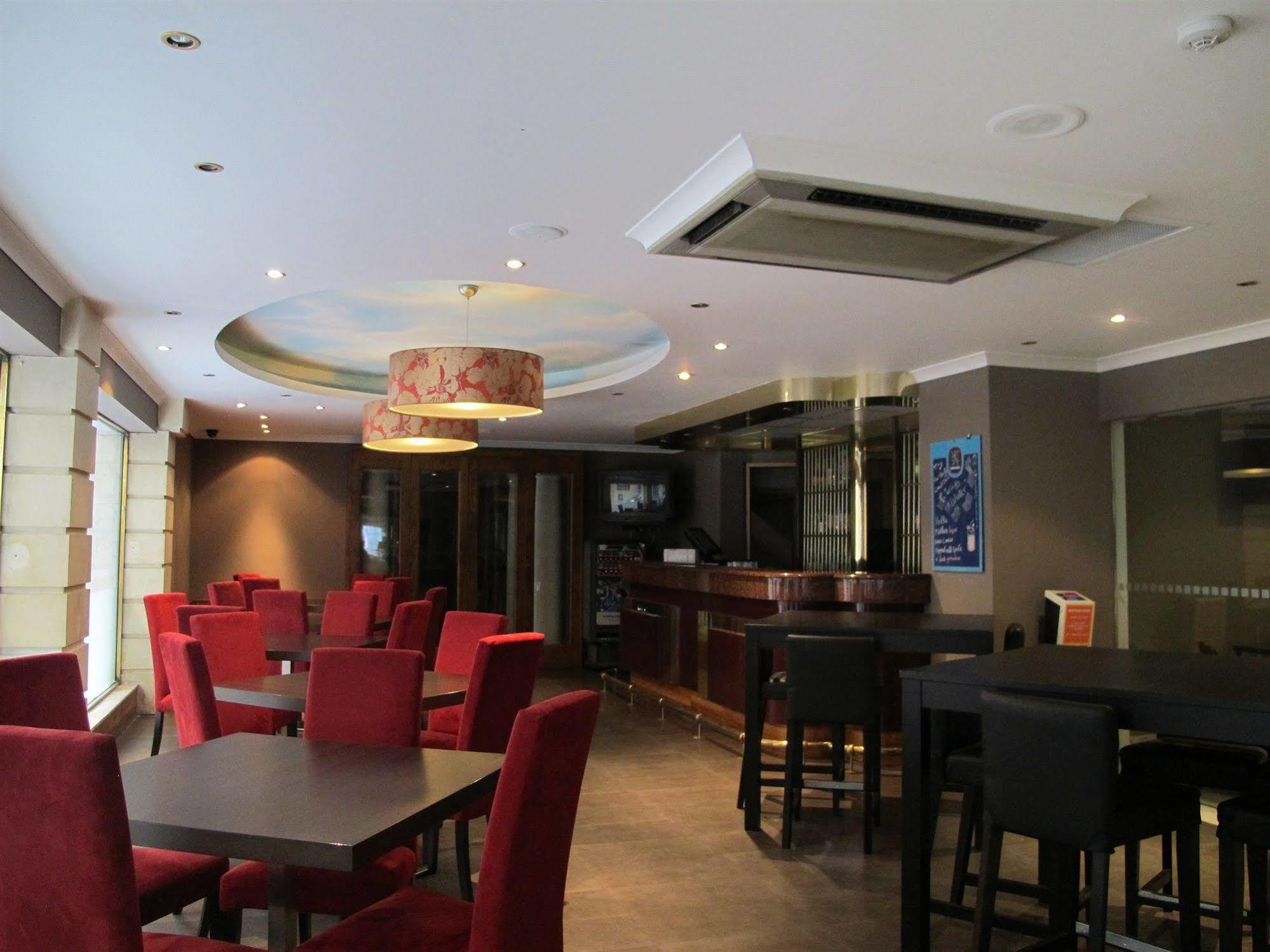 Courtyard By Marriott Sliema Hotel Kültér fotó