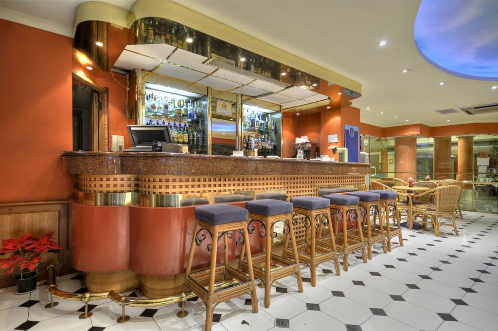 Courtyard By Marriott Sliema Hotel Kültér fotó